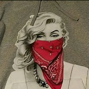 Meet your Posher, Savannah